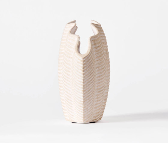 Concha Vase White Large | Vasi | Dustydeco