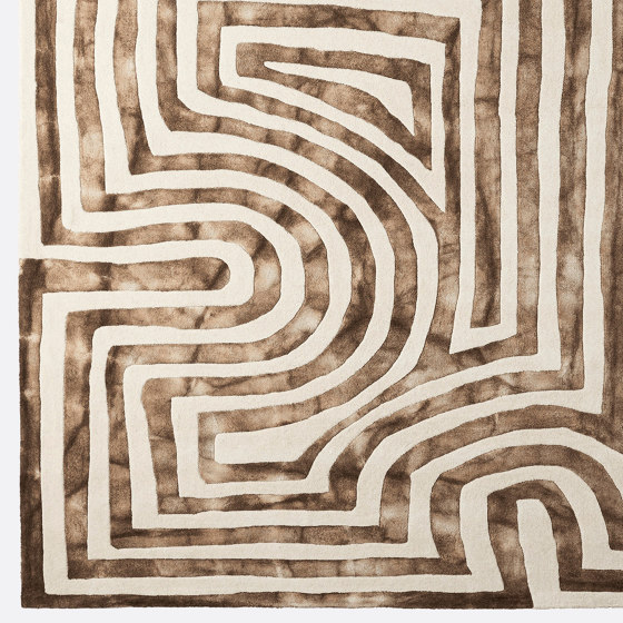 Psychedelic Labyrinth Beige Dip Dye Rug | 200x300cm | Alfombras / Alfombras de diseño | Dustydeco