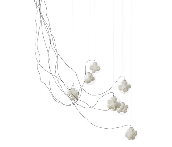 Series 38.7V sculptural cable | Pendelleuchten | Bocci