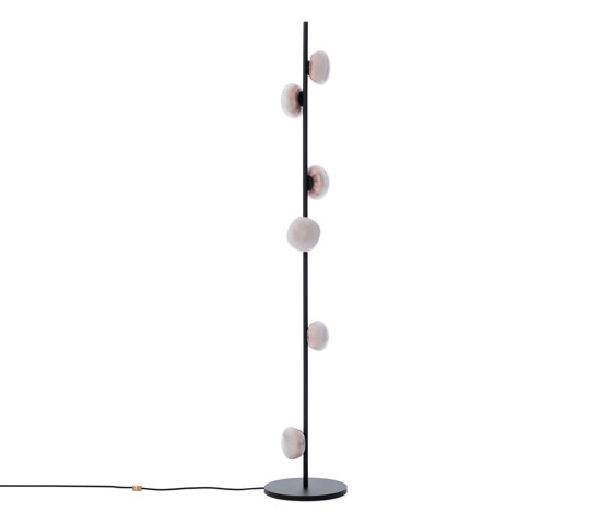 Series 84.6V floor stem | Free-standing lights | Bocci