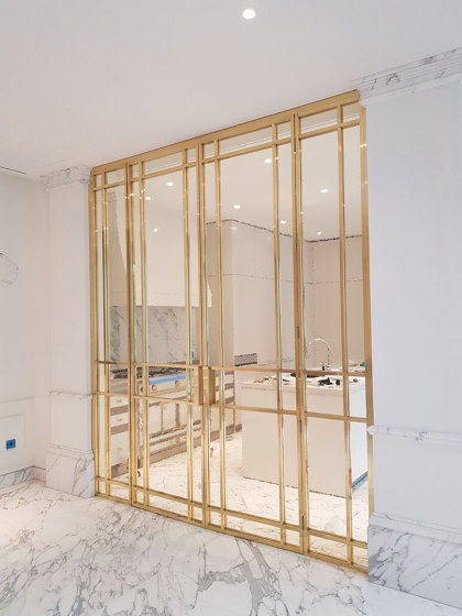 Modular Wall in brass | Divisores de habitaciones fonoabsorbentes | YDF