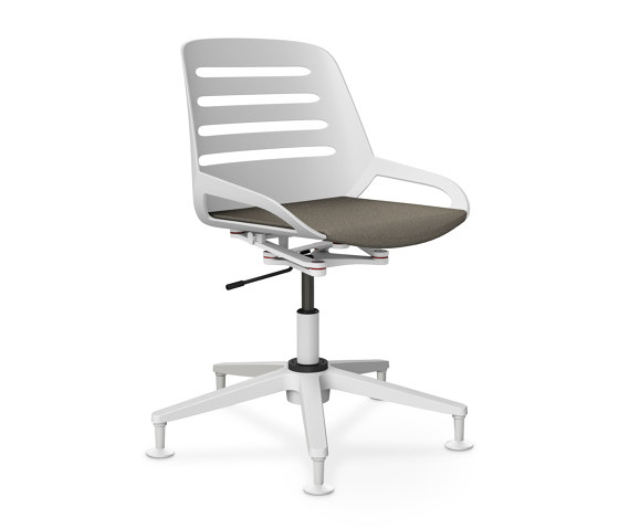 Numo Task | 961ug-stwh-cu16-x | Chairs | aeris