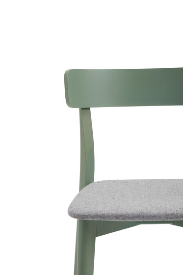 Kat 301 | Chairs | ORIGINS 1971