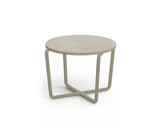Sling Table basse rond Ø53 h43 | Tables basses | Ethimo