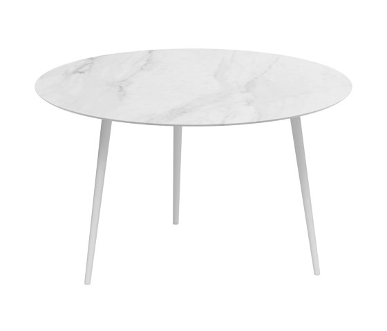 Styletto Round Table Ø 160 | Dining tables | Royal Botania