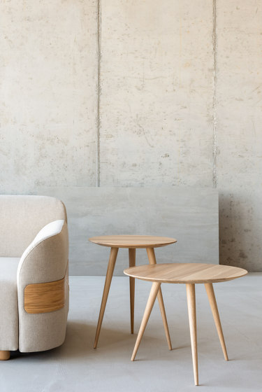 Arp | side table ϕ 55 | Side tables | Gazzda