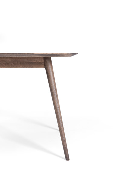 Stafa table | 140x90 | Dining tables | Gazzda