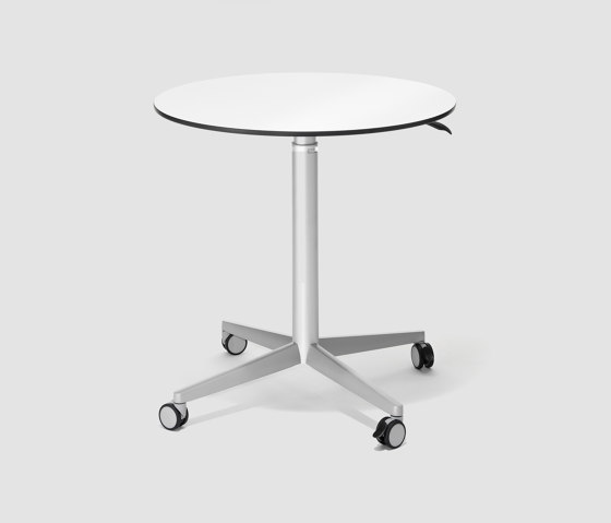 CART Table | Beistelltische | Bene