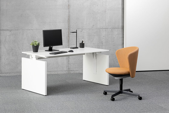 CLASSIC PURE LIFT | Desks | Bene