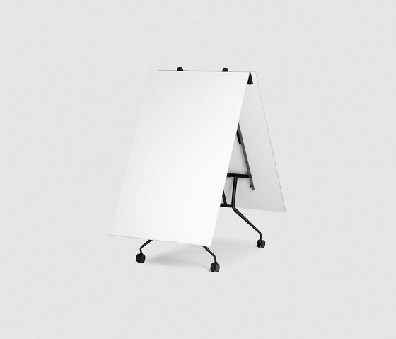 FLEX Folding Table | Side tables | Bene
