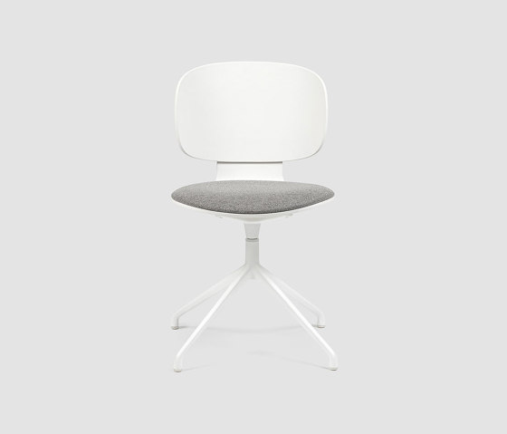 STUDIO Chair mit Fußkreuz | Stühle | Bene