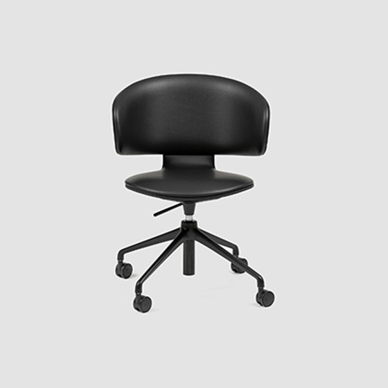 STUDIO Chair with Castors | Chairs | Bene