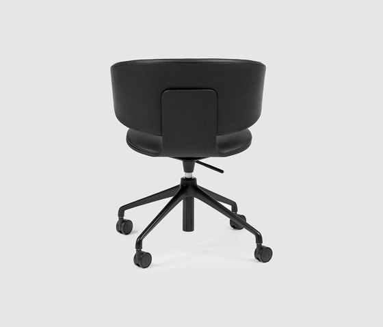 STUDIO Chair with Castors | Sedie | Bene