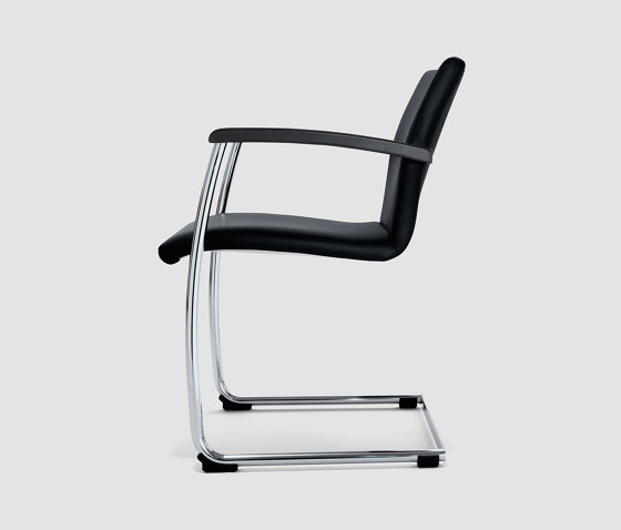 BUG | Chairs | Bene