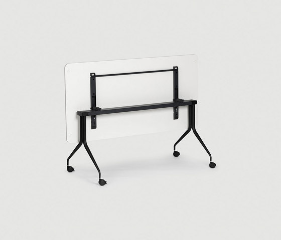 FLEX swivel table slim | Mesas auxiliares | Bene