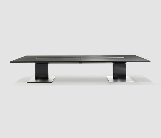 P2 Table | Tavoli contract | Bene