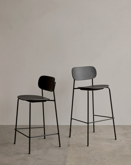 Co Counter Chair | Upholstered Seat, Oak Back | Re-wool - Black, 0198 | Black Oak | Barhocker | Audo Copenhagen