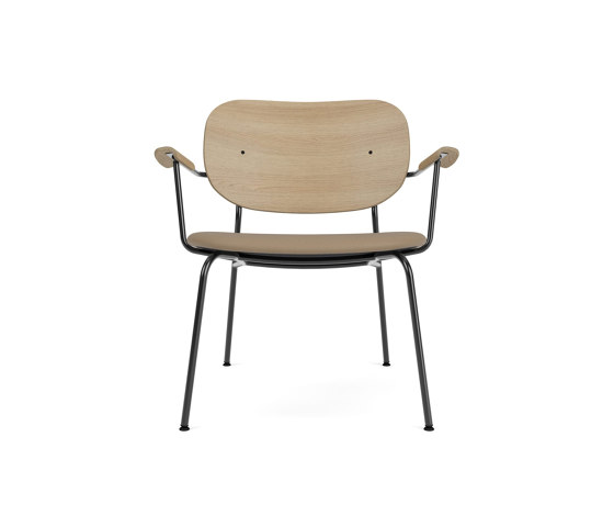 Co Lounge Chair W/Armrest, Upholstered Seat, Oak Back | Sierra - Stone, 1611 | Natural Oak | Poltrone | Audo Copenhagen