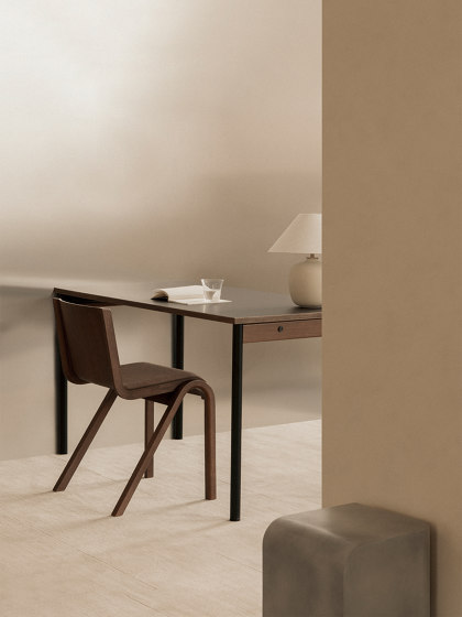 Co Table, 140x70 cm | Black- Laminate, Terra | Desks | Audo Copenhagen