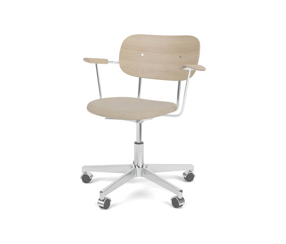 Co Task Chair W. Armrest | Star Base w. Casters, Polished Aluminium | Upholstered Seat, Veneer Back | Audo Bouclé 02 - Beige 02 | Natural Oak | Tabourets de bureau | Audo Copenhagen