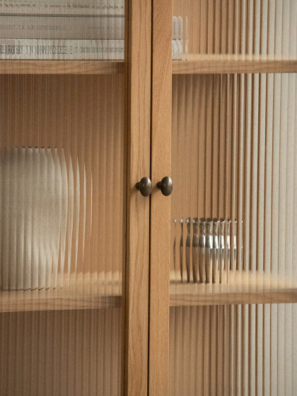 Curiosuty Cabinet | Low | Armadi | Audo Copenhagen