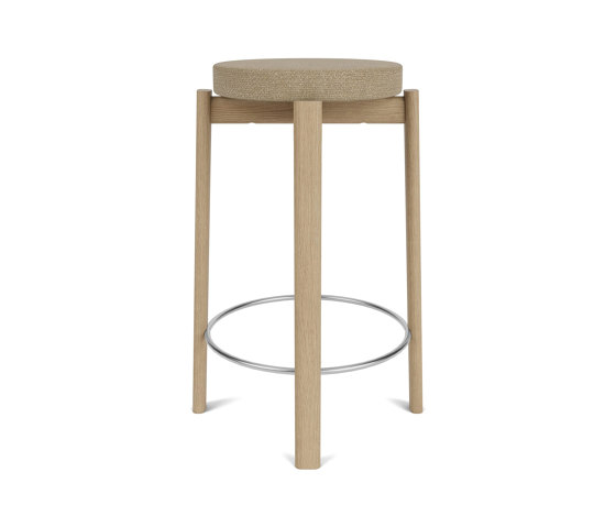 Passage Counter Stool, Natural Oak Base, Upholstered Seat, Steel Ring | Audo Bouclé - Beige, 02 | Counterstühle | Audo Copenhagen