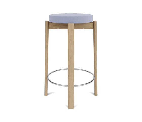 Passage Counter Stool, Natural Oak Base, Upholstered Seat, Steel Ring | Vidar - Purple, 0723 | Sedie bancone | Audo Copenhagen