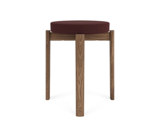 Passage Stool, Walnut Base, Upholstered Seat | Vidar - Burgundy, 0693 | Stools | Audo Copenhagen