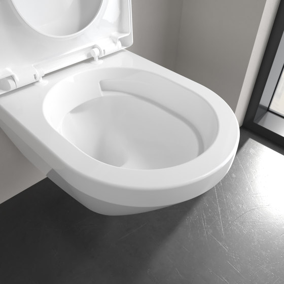 Architectura Tiefspül-WC spülrandlos, TwistFlush[e³], Verdeckte ViFix Befestigung | WCs | Villeroy & Boch