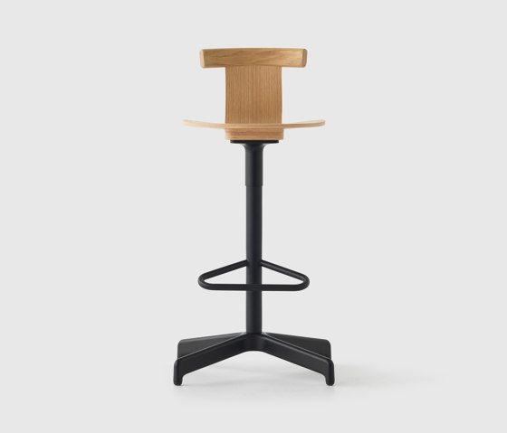 Jiro Bar Stool - Natural - Black Base | Barhocker | Resident