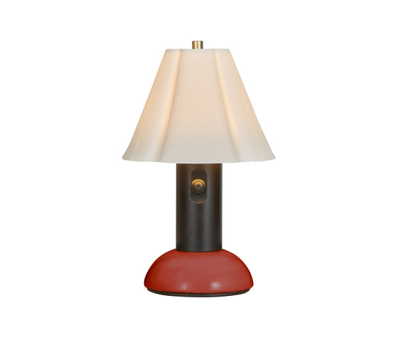 Blossom Portable Light, Rusty Red | Lámparas de sobremesa | Original BTC