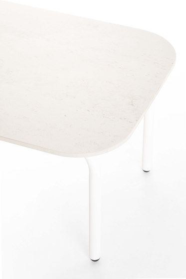 Capa Table Chaise Longue | Tables d'appoint | GANDIABLASCO