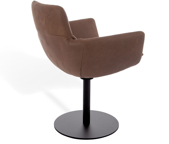 FAYE CASUAL
Side chair with armrests | Sillas | KFF
