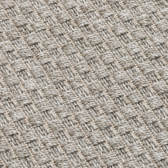 Trinidad Outdoor Carpet Silver | Rugs | Roolf Outdoor Living