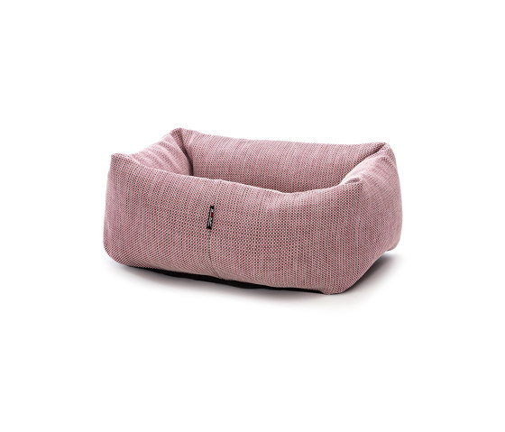 Dotty Dog Basket Small Peony | Dog beds | Roolf Outdoor Living
