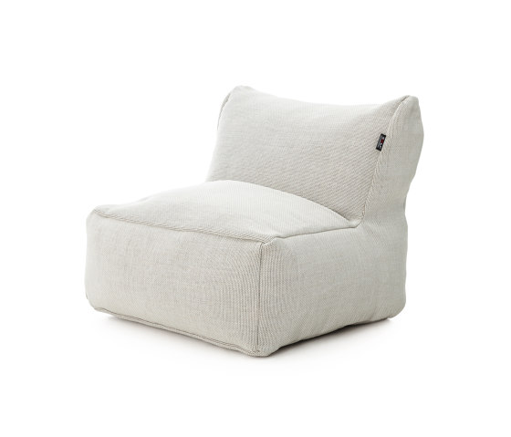 Dotty Pouf Medium White | Armchairs | Roolf Outdoor Living