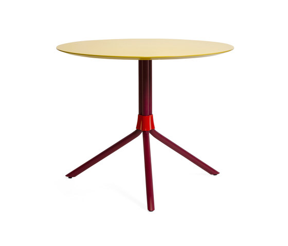 Lindy - 3 leg | Bistro tables | Johanson Design