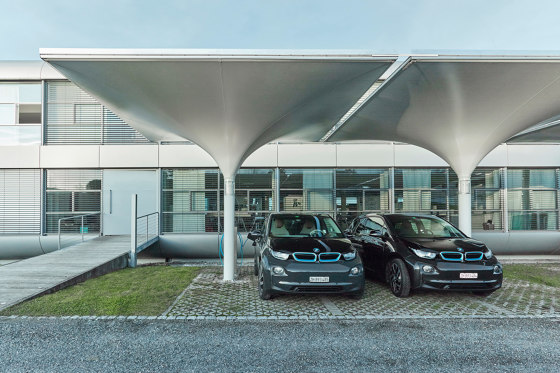 Solar Carport Symmetric | Parasols | MDT-tex