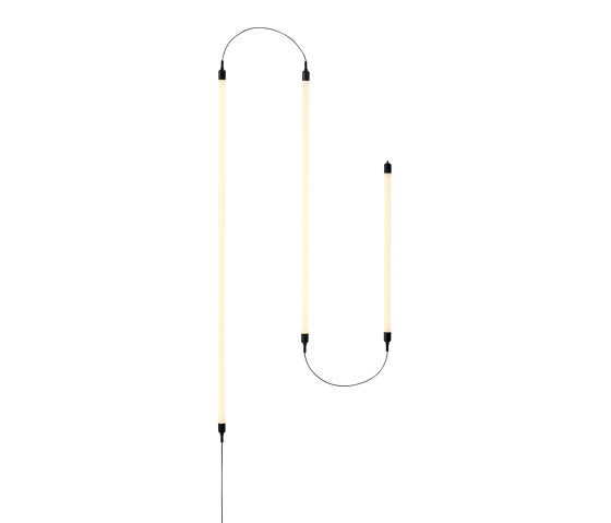 Fine Wall/Ceiling Lamp / Configuration 6 | Wall lights | Muuto