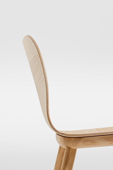 AEON Wooden seat | Sillas | Zeitraum