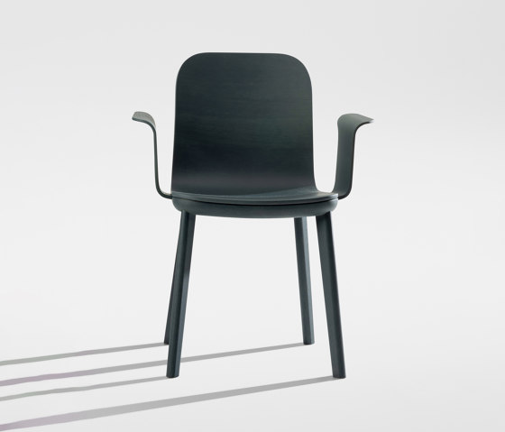 AEON COMFORT Wooden seat | Chairs | Zeitraum