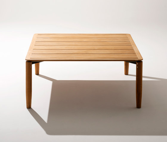 LEVANTE 020 table | Dining tables | Roda