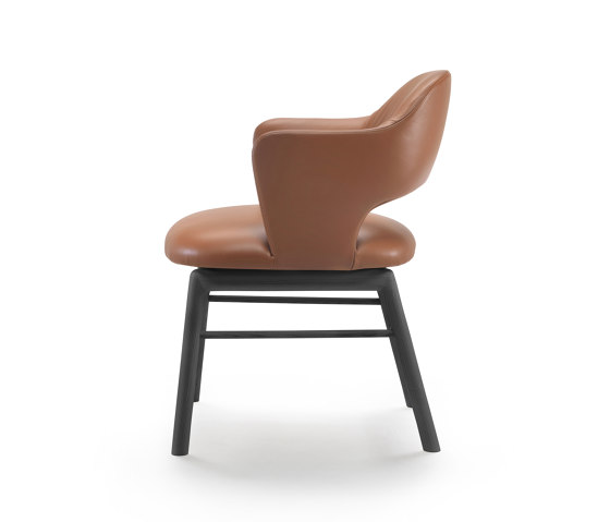 Alma | Chairs | Flexform