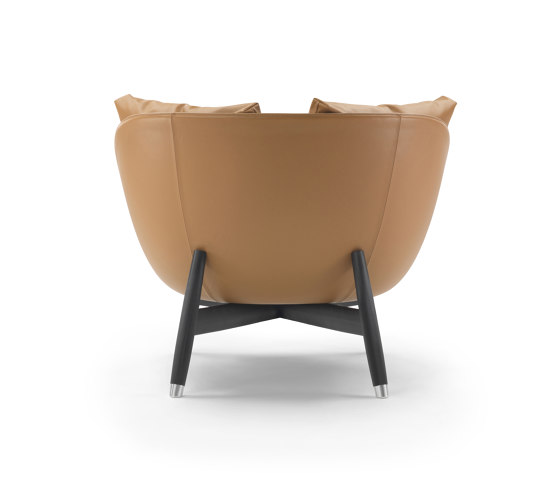 Eri armchair | Armchairs | Flexform