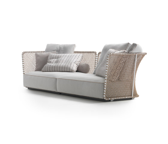 Oasis linear sofa | Sofás | Flexform