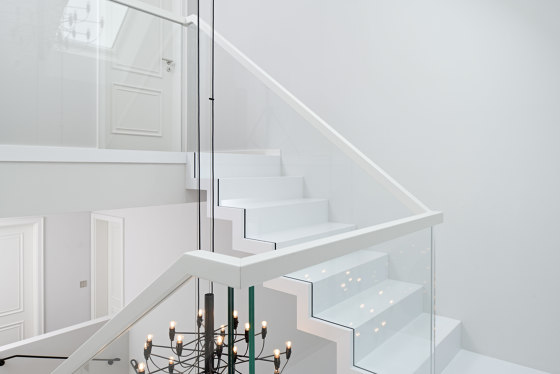 Zig Zag Corian | Staircase systems | Siller Treppen