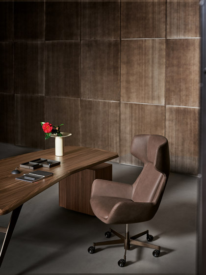 Newton Office chair | Chairs | Bonaldo