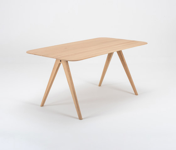 Ava Table | 160x90 | Esstische | Gazzda