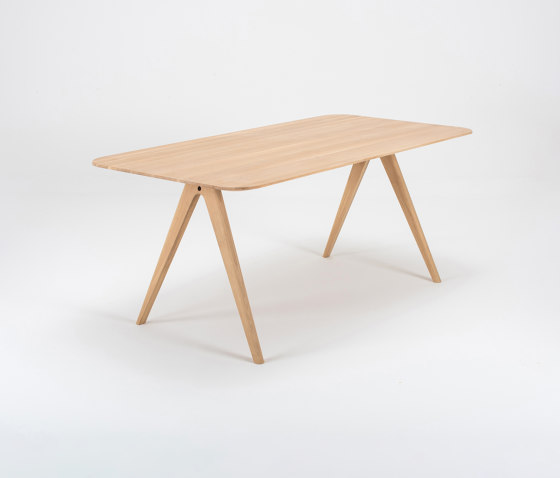 Ava Table | 180x90 | Esstische | Gazzda