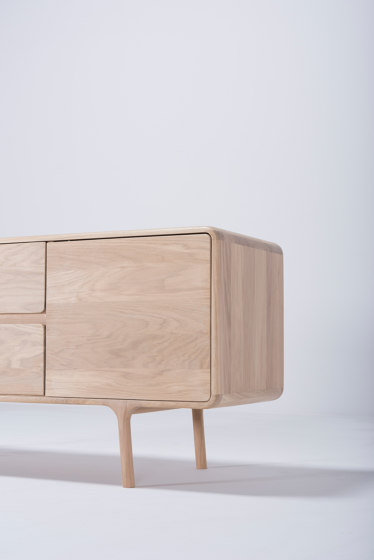 Fawn Sideboard (155) | Sideboards / Kommoden | Gazzda